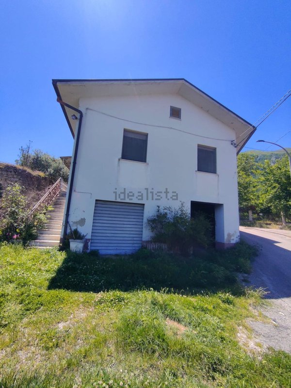 casa indipendente in vendita a Palombaro
