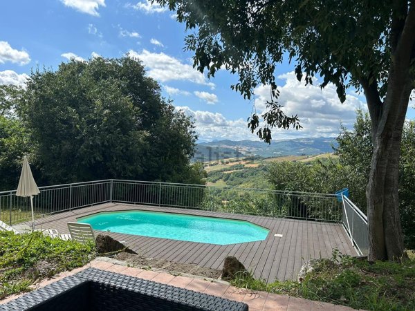 casa indipendente in vendita a Palombaro