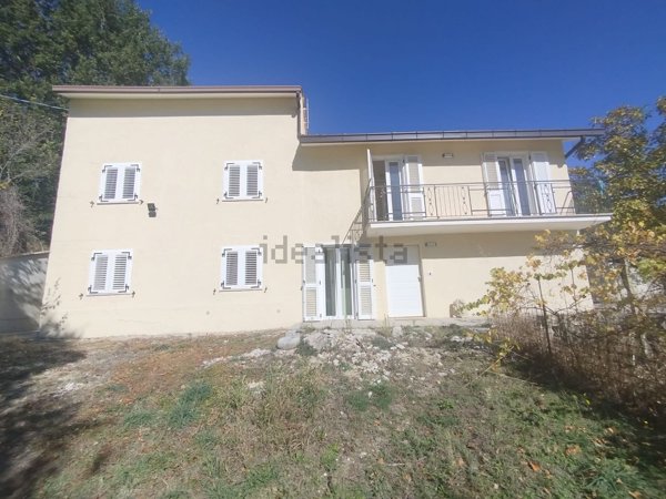 pentavano in vendita a Palombaro