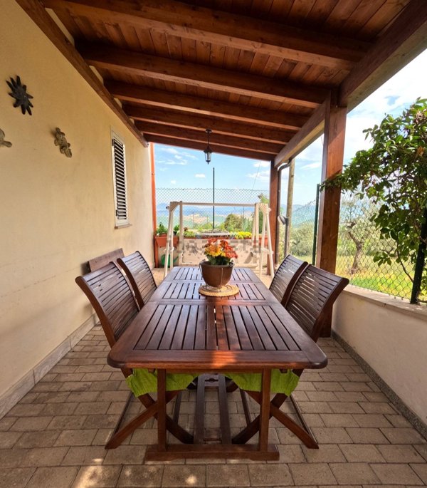 casa indipendente in vendita a Palombaro