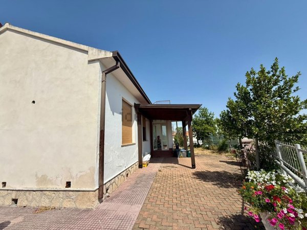 casa indipendente in vendita a Palombaro