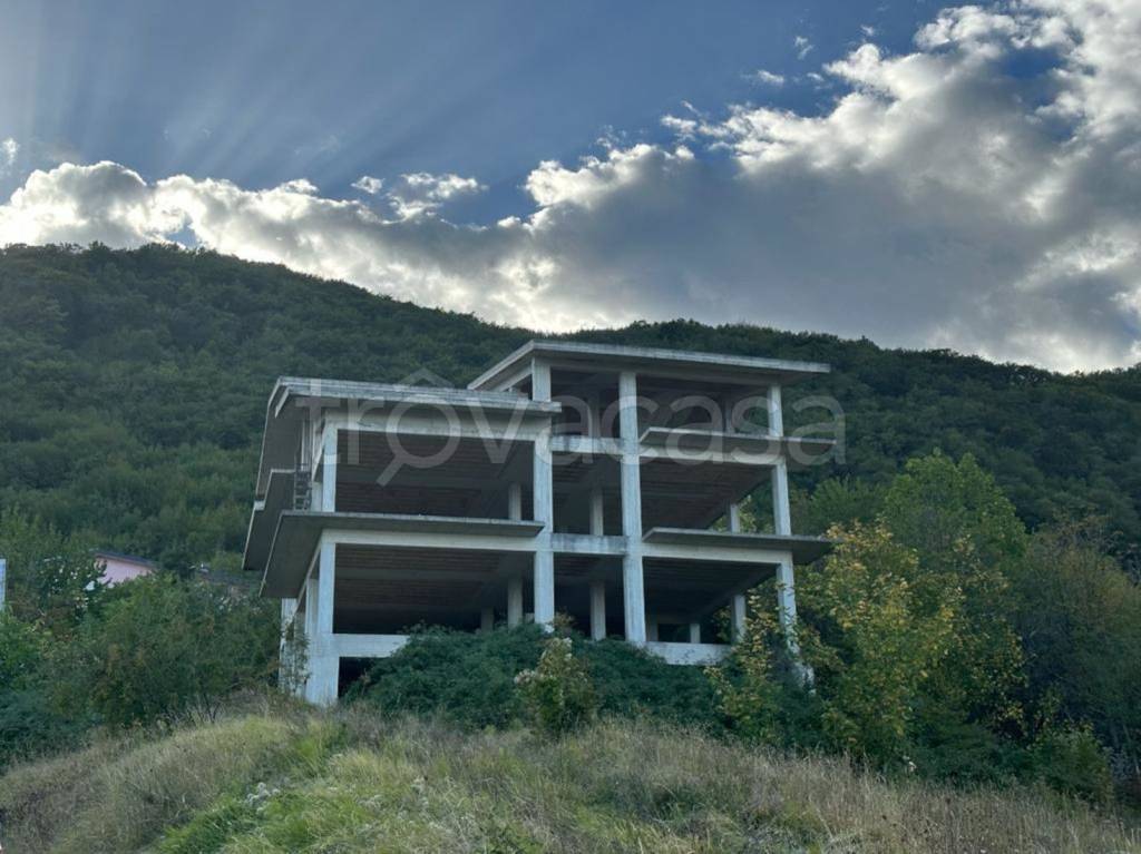 casa indipendente in vendita a Pennapiedimonte