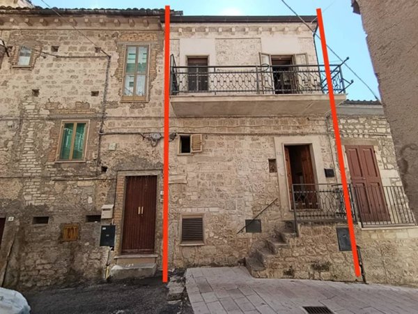 casa indipendente in vendita a Pennapiedimonte