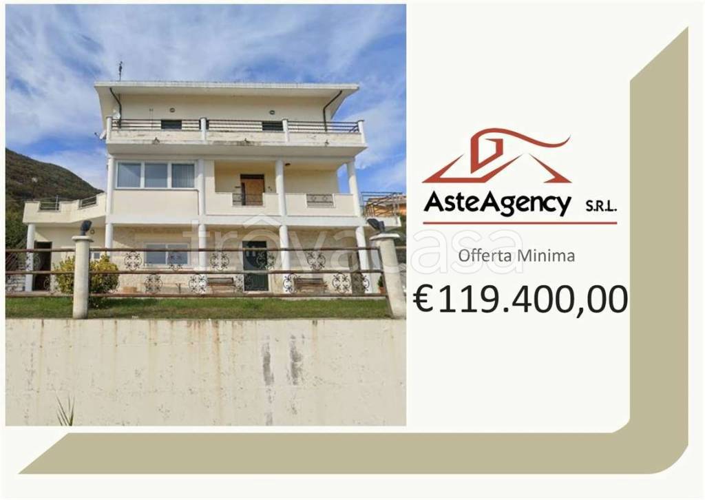 casa indipendente in vendita a Pennapiedimonte
