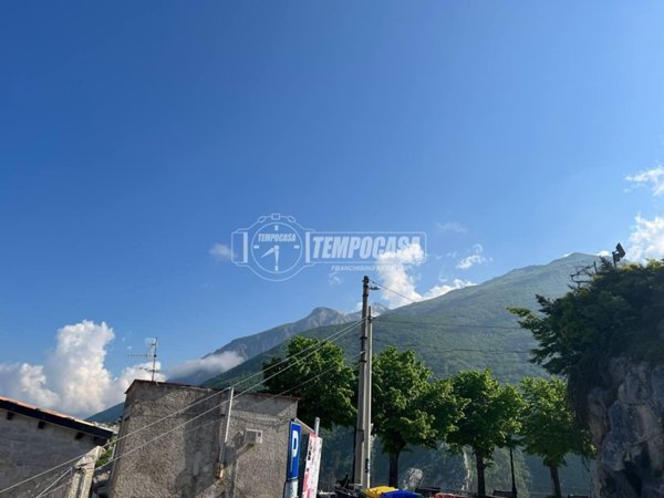 casa indipendente in vendita a Pennapiedimonte