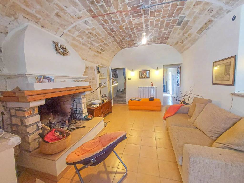 quadrivano in vendita a Pennapiedimonte