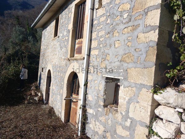 quadrivano in vendita a Pennapiedimonte