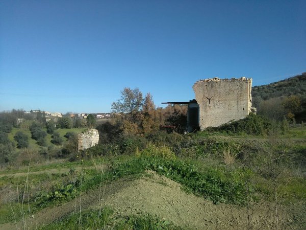 casale in vendita a Perano in zona Crocetta