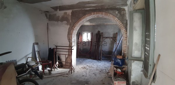 casa indipendente in vendita a Perano