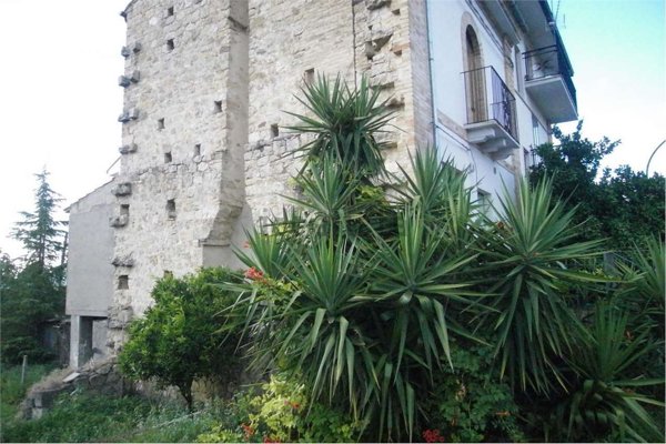 casa indipendente in vendita a Perano in zona Cerraiolo