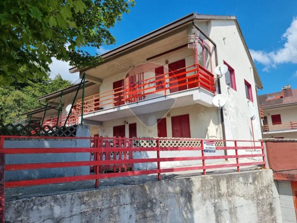appartamento in vendita a Pizzoferrato in zona Valle del Sole