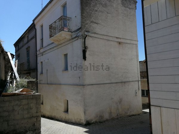 casa indipendente in vendita a Poggiofiorito