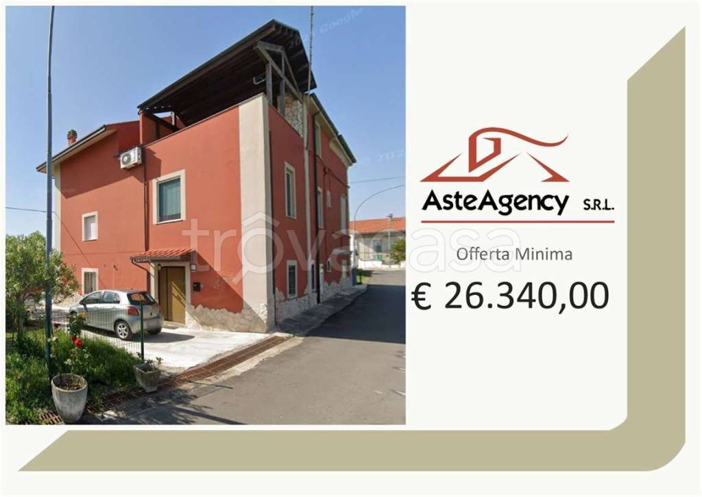 appartamento in vendita a Poggiofiorito