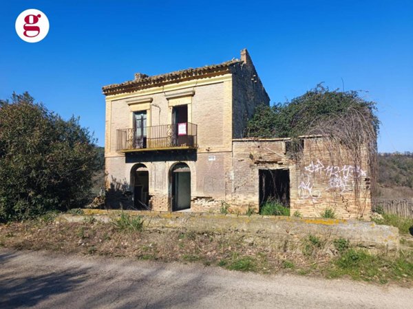 casa indipendente in vendita a Pollutri