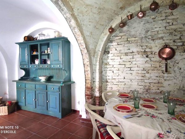 casa indipendente in vendita a Pollutri in zona San Barbato