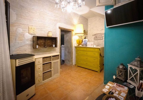 casa indipendente in vendita a Pollutri