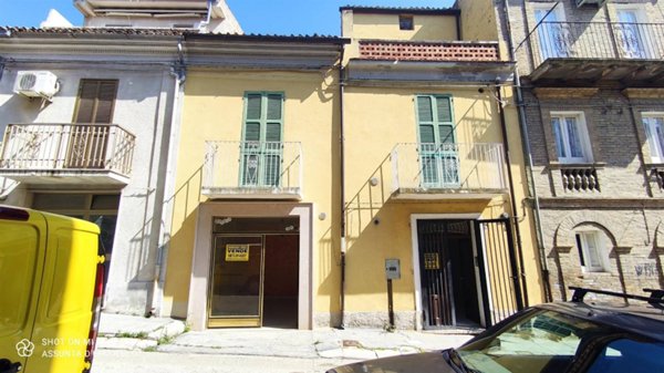 casa indipendente in vendita a Pollutri in zona San Barbato
