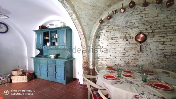 casa indipendente in vendita a Pollutri in zona San Barbato