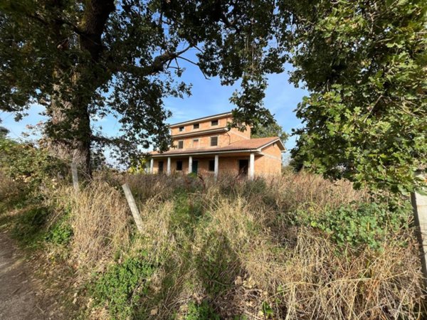 casa indipendente in vendita a Pollutri in zona San Barbato