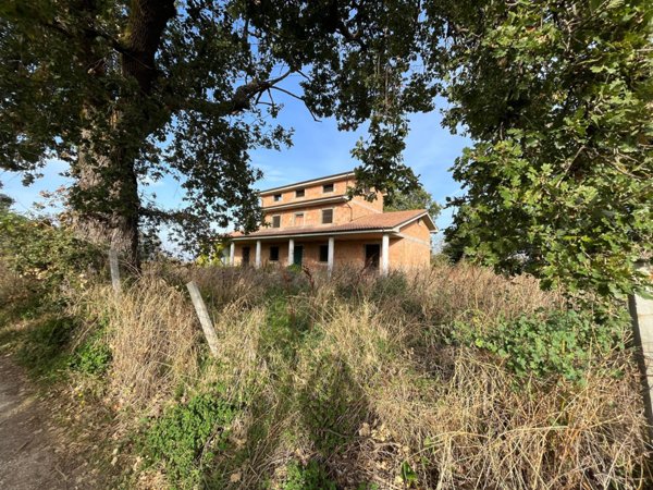 casa indipendente in vendita a Pollutri in zona San Barbato