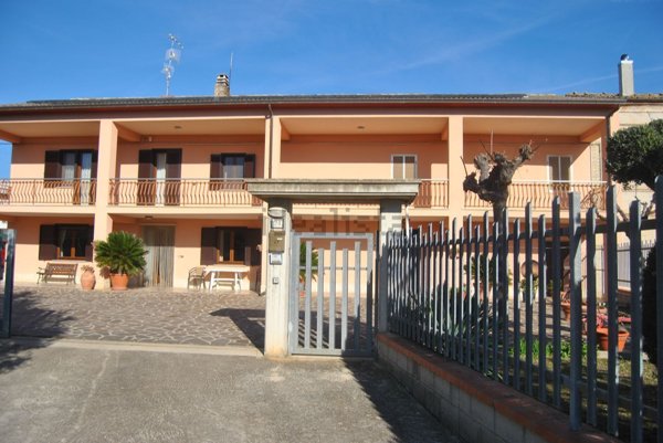 casa indipendente in vendita a Pollutri