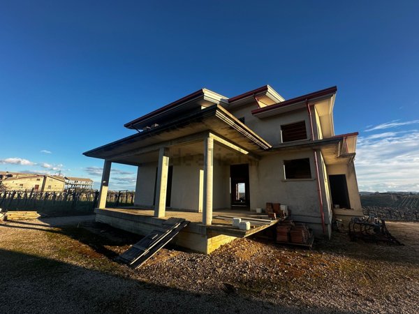casa indipendente in vendita a Pollutri