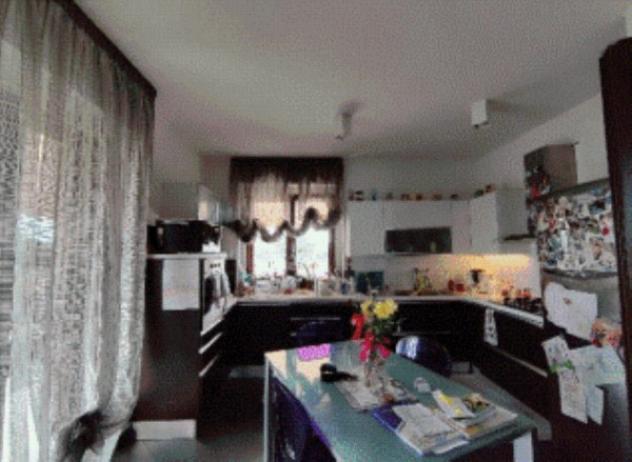 casa indipendente in vendita a Pollutri in zona Piano Croce