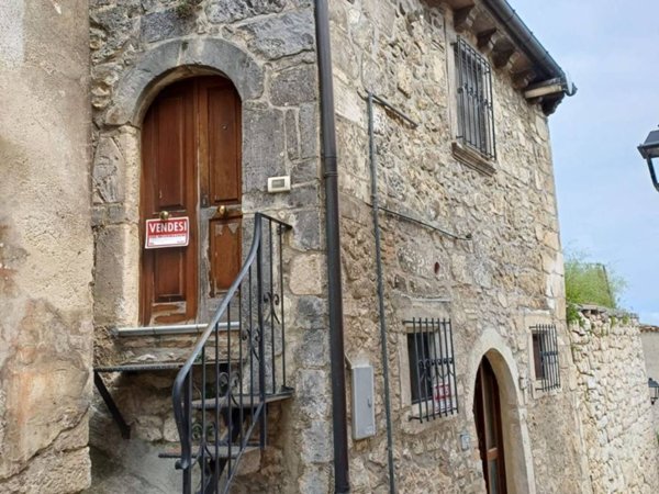 appartamento in vendita a Pretoro