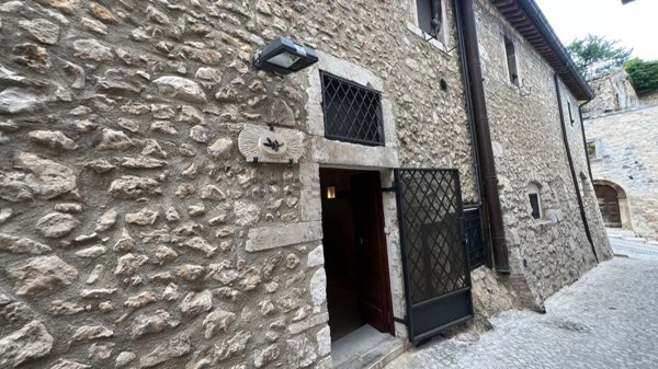 appartamento in vendita a Pretoro