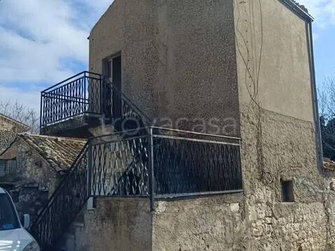 casa indipendente in vendita a Pretoro in zona Colle Pagnotto