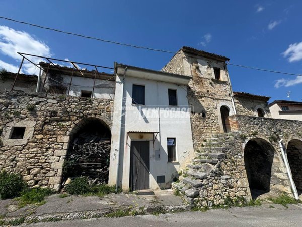 casa indipendente in vendita a Rapino