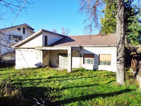 casa indipendente in vendita a Rapino