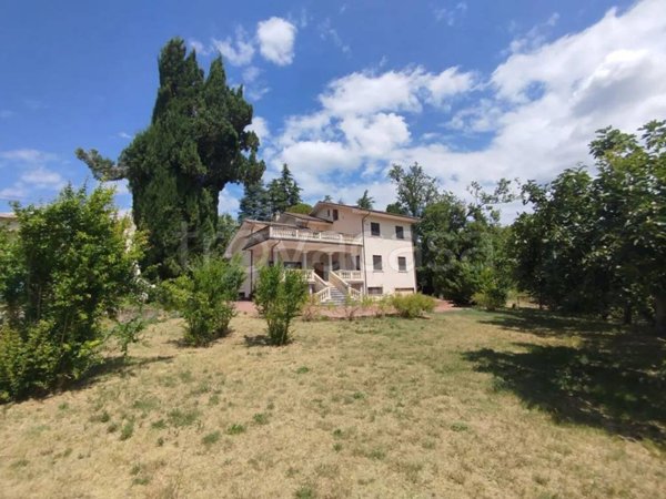 casa indipendente in vendita a Rapino