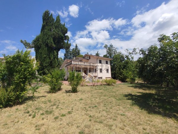 casa indipendente in vendita a Rapino in zona Vicenne