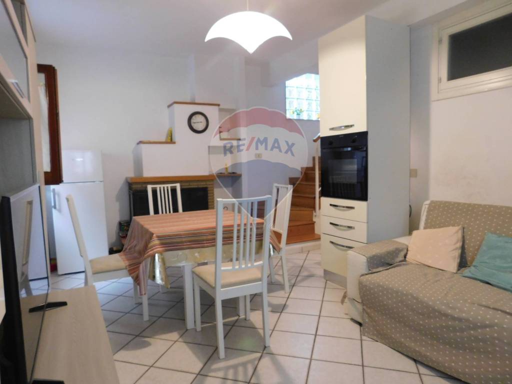 casa indipendente in vendita a Rapino