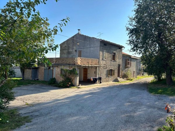 casa indipendente in vendita a Rapino