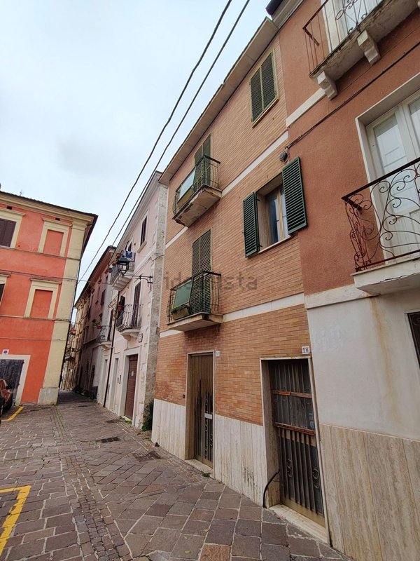 casa indipendente in vendita a Rapino