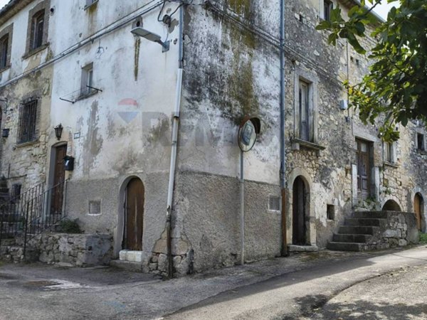 casa indipendente in vendita a Rapino