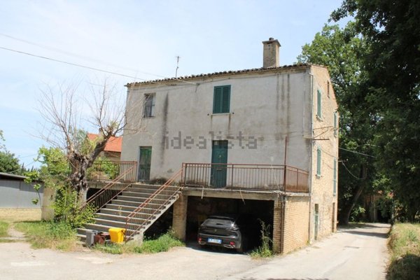 casa indipendente in vendita a Rapino