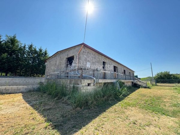 locale commerciale in vendita a Ripa Teatina