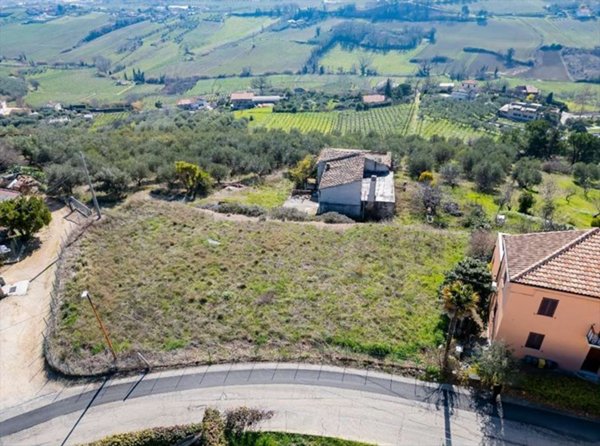 terreno agricolo in vendita a Ripa Teatina