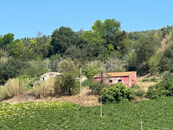 rudere in vendita a Ripa Teatina in zona Casale
