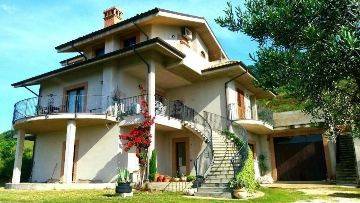 casa indipendente in vendita a Ripa Teatina