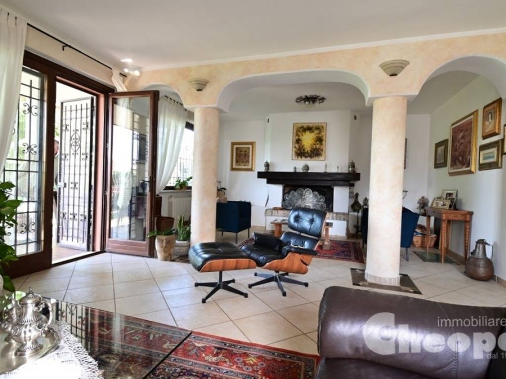 casa indipendente in vendita a Ripa Teatina in zona Tiboni