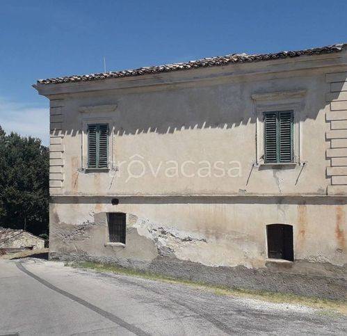 casa indipendente in vendita a Roccamontepiano