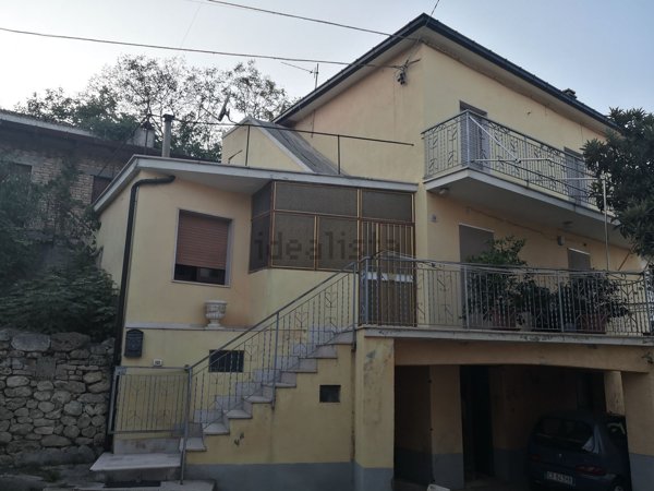 appartamento in vendita a Roccamontepiano in zona Reginaldo