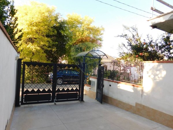 casa semindipendente in vendita a Roccamontepiano
