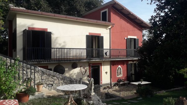 casa indipendente in vendita a Roccamontepiano