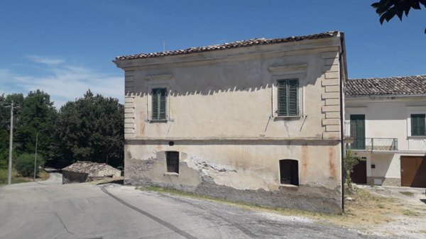 appartamento in vendita a Roccamontepiano in zona Terranova