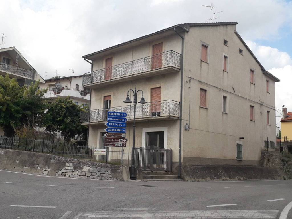 appartamento in vendita a Roccamontepiano in zona San Rocco
